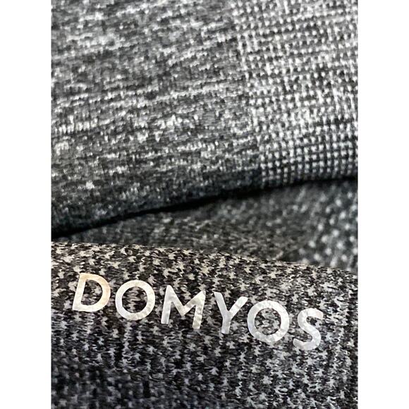 Domyos Women's Gray Short Sleeve Crew Neck Yoga T-Shirt Athletic Crop Top Size S - Picture 3 of 3